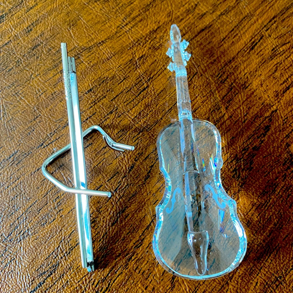 Swarovski Violin